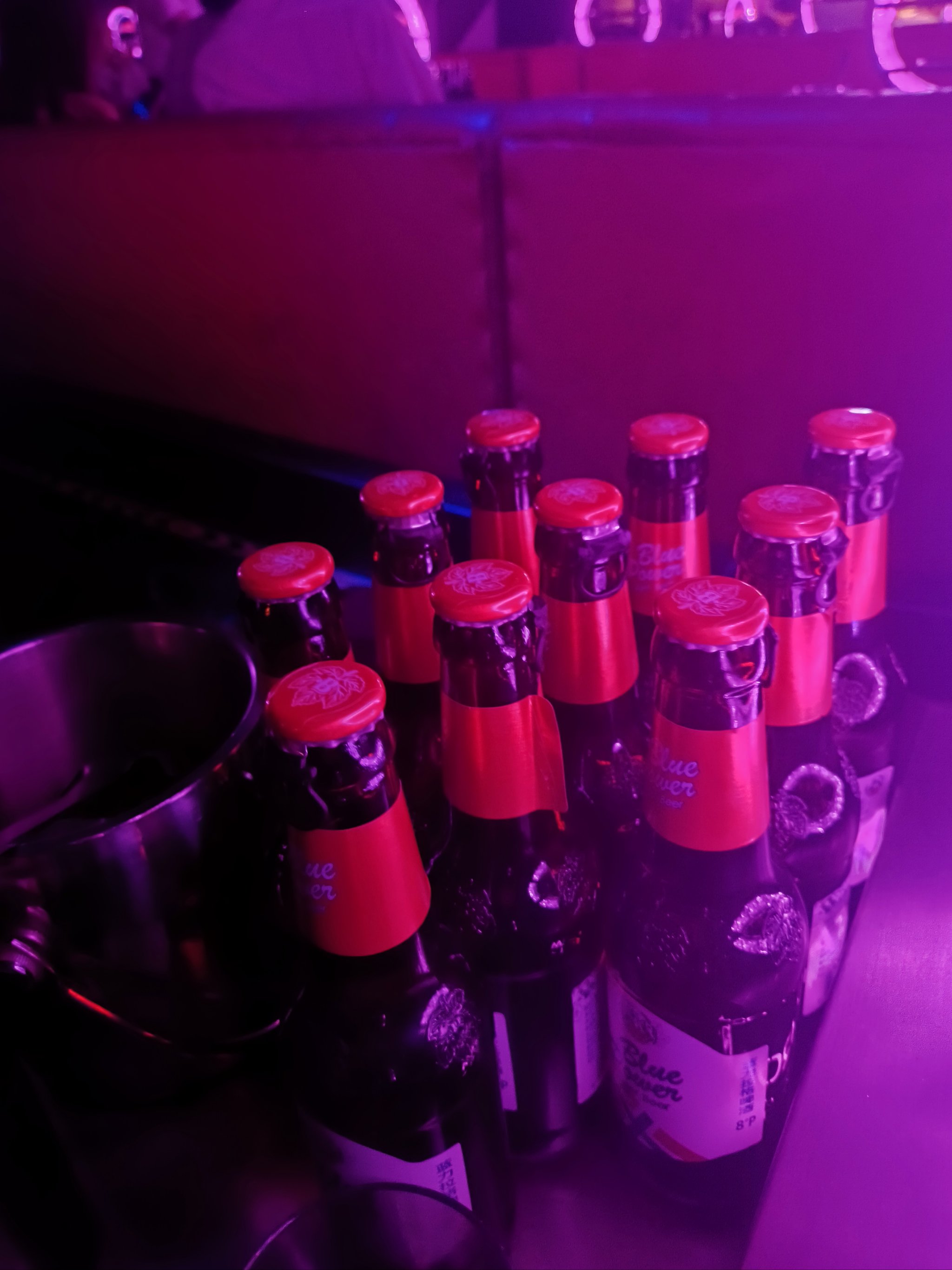 吕梁商务ktv多少钱一个小时-文水县ktv预定